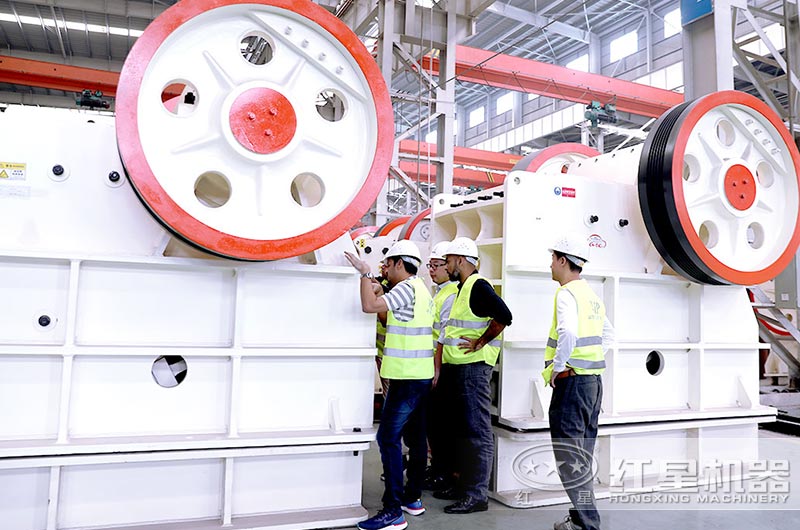 客戶來廠參觀、近距離了解設(shè)備 客戶來廠參觀、近距離了解設(shè)備